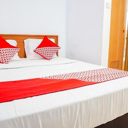 Oyo 569 Cigadung Guest House Syariah Bandung Ngoại thất bức ảnh